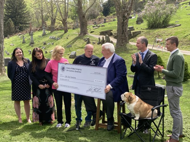 State Gives Mt. Zion Cemetery $2 MIllion for Clean Up